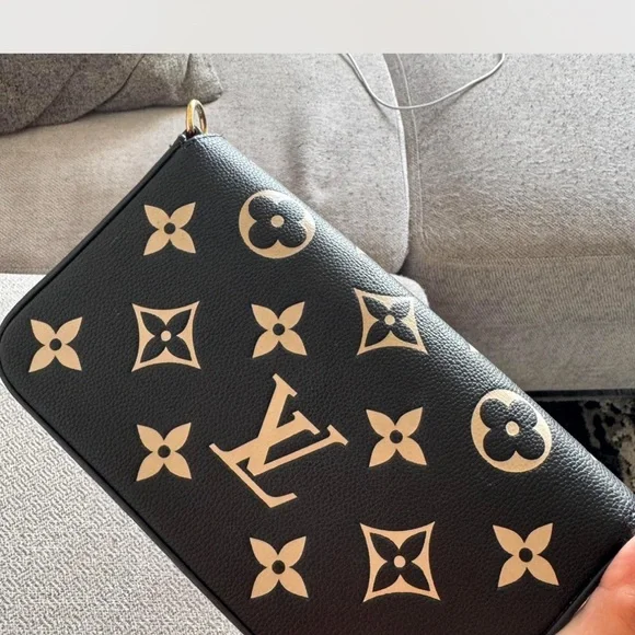 Louis Vuitton Black & Cream Monogram Chain Crossbody Wallet - Picture 7 of 7